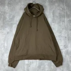 プルオーバーパーカー