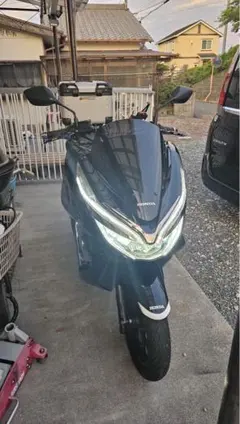 HONDA PCX JF81 125ccのサムネイル