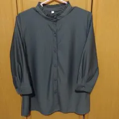 ダークグレー フリル襟ブラウス 11号