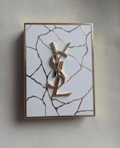 YSL COUTURE MINI CLUTCH 825 アイシャドウ - メルカリ
