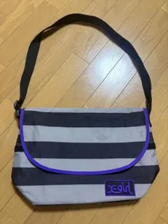 Item thumbnail for item dc5ff8a3-59c6-484f-938f-77352310141b