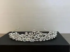 シルバークリスタルティアラ　結婚式　ワタベウェディング