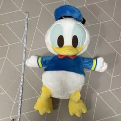 ドナルドダック ネックピロー ディズニーストア - メルカリ