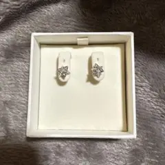 SWAROVSKI スタッドピアス 5638269 シルバー - メルカリ