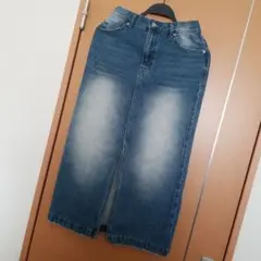 Item thumbnail for item 75bc753e-5eb2-4b1c-8f79-cf2fd063d3c5