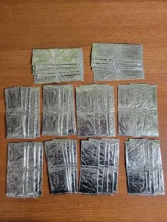 新品未開封100枚 ポケモンパン　デコキャラシール