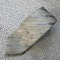 バーバリーブラックレーベル　薄いグリーン　ストライプ　ネクタイ