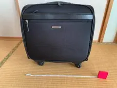 ACE 中型 黒 キャリーケース 4輪キャスター(中古)のサムネイル