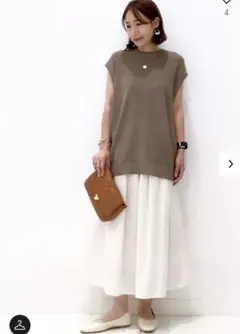 GU タックフレアミディスカートのサムネイル