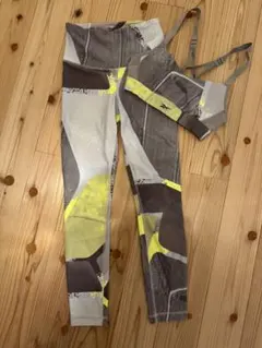 Reebok レディースSpeedwick レギンス スポーツブラ Mサイズ