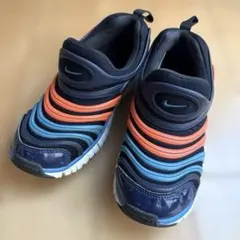 NIKE ダイナモフリー 21cm