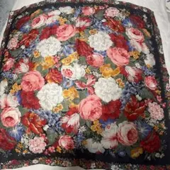 イヴ・サンローラン　ハンカチ スカーフ 2枚セット