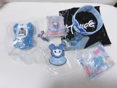 TWICE POPUP ハートケース付きマスコット ツウィ 東京限定 - メルカリ