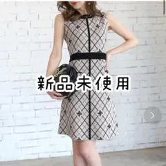 ROYAL PARTY エンブレム総柄 ニットミニワンピース