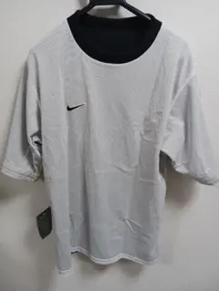 新品　ナイキ　リバーシブルシャツ