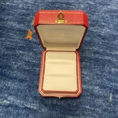 Cartier 赤いレザーリングケース　空箱