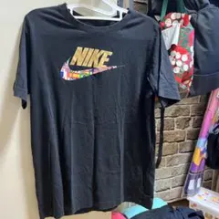 7.Nike XL Tシャツ 国旗デザイン