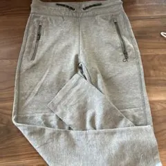 Gap FITキッズグレー スウェットパンツ Mサイズ