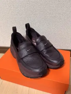 スニーカーローファー