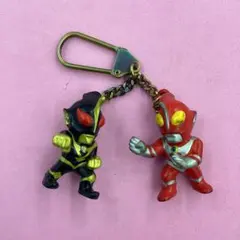 ウルトラマンゼアス ウルトラマンシャドー キーホルダー 非売品 出光