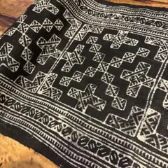 ミンダナオ島ティボリ族の織物 古布 アンティーク - メルカリ