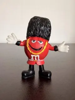 公式 m&m’s 赤 イギリス 英国 近衛兵 フィギュア グッズ 雑貨