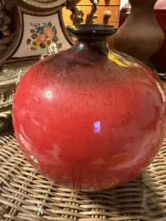 たち吉　花器　赤