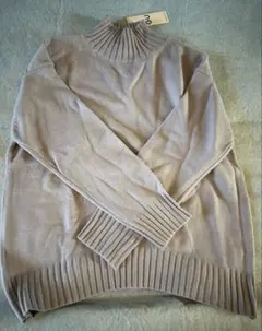 GU 新品 オーバーサイズハイネックニットチュニック