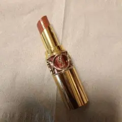 Yves Saint Laurent ルージュ ヴォリュプテ シャイン レッド系