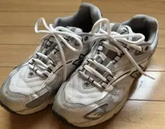 ニューバランス 725 25cm シルバーグレー スニーカー