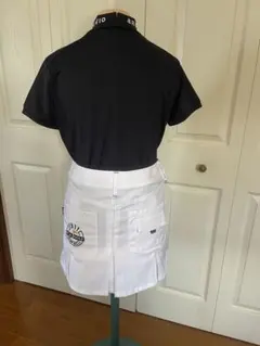 ゴルフスカート ホワイトスリット付き