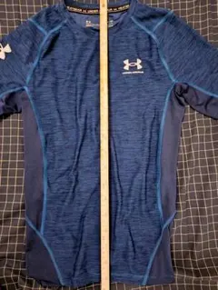 Under Armour HeatGear SM ネイビー Tシャツ