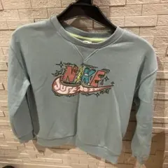 Nike トレーナー ライトブルー Vネック　キッズ