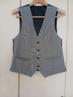 Item thumbnail for item cbf0a1c8-407b-4b47-9b2b-22fae9c25773