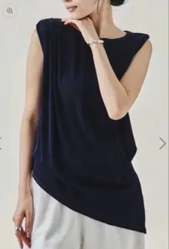 CONNSE フローライントップス　 ネイビー