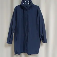 UNIQLO・ブロックテックハーフコート レディースSサイズ・カラーネイビー。
