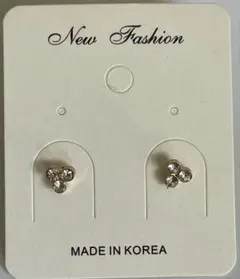 【新品・韓国製】キラキラ ビジューピアス　可愛い