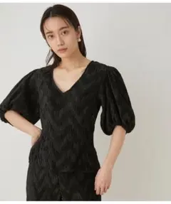 GANNI Pleated Satin Blouse プリーツサテンブラウスのサムネイル