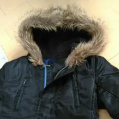 COMME CA ISMブラックコート