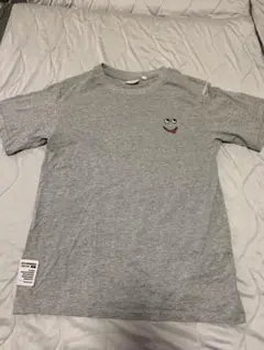 ユニクロ　ANYA HINDMARCH Tシャツ 半袖160cm