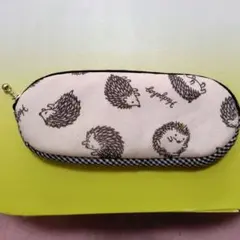 ハンドメイド ハリネズミ柄横長ポーチ 最終価格‼️