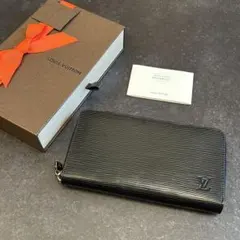 ルイヴィトン　LOUIS VUITTON　エピ　ジッピーウォレット　長財布　黒のサムネイル