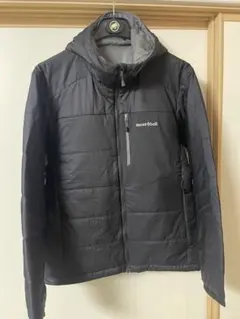 mont-bellモンベル　サーマラップパーカ リバーシブル　ダウンジャケット 美品 モンベル サーマラップパーカ 中綿ジャケット 150