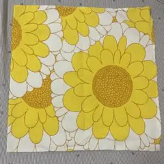 IKEA サンデテネル　クッションカバー　イエロー