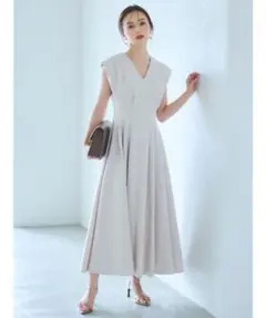 anuans ウエストタックカットフレアワンピース