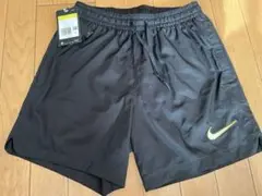 Nike ブラック ランニングショーツ L