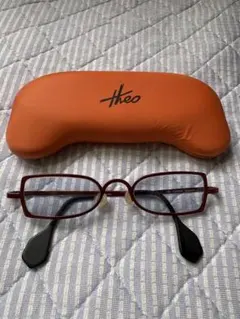 theo COSINUS メガネ レッド専用ケース　美品　テオ