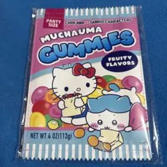 ちいかわ　サンリオ　ハチワレとハローキティ　スーパーマーケットなスナックポーチ