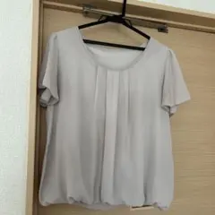 ブラウスのサムネイル