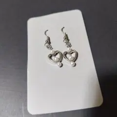 ハート型パール付きシルバーピアス